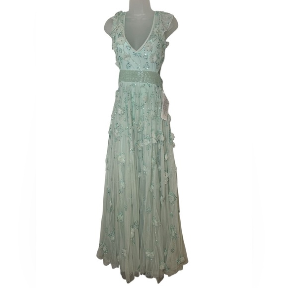 Mac Duggal 70275 Light Green 3D Floral Appliqué Gown Size 4 Lace-Up Open Back - Picture 2 of 8